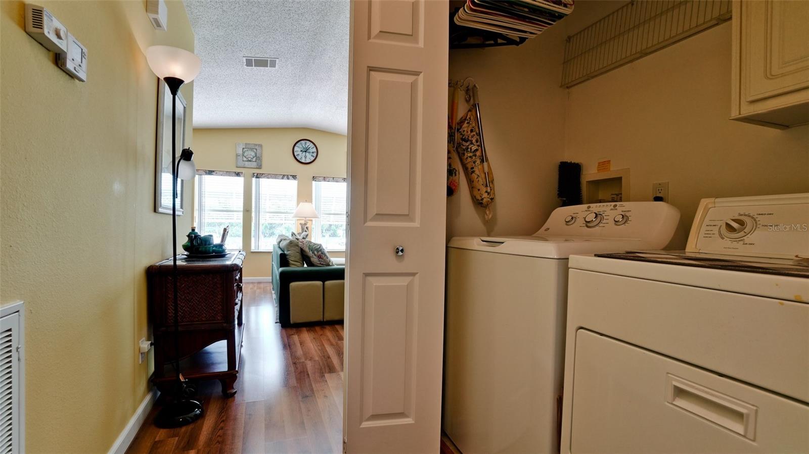 1 4TH ST, BRADENTON, FL, 34210