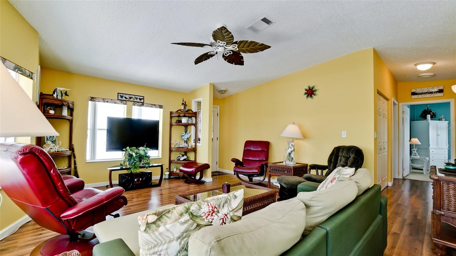 1 4TH ST, BRADENTON, FL, 34210