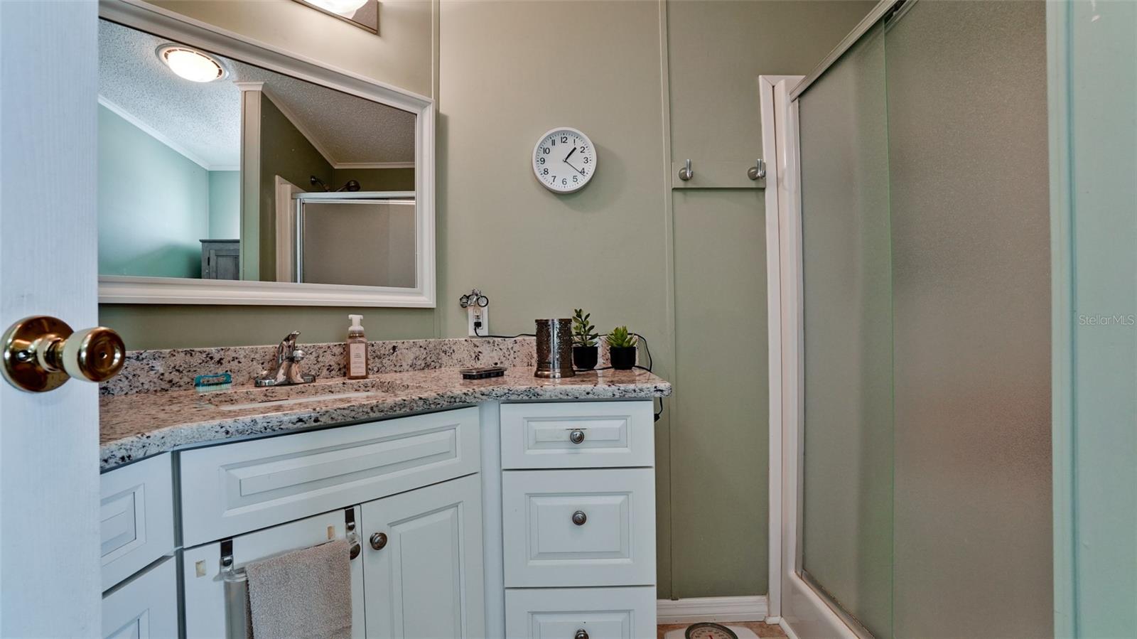 1 4TH ST, BRADENTON, FL, 34210