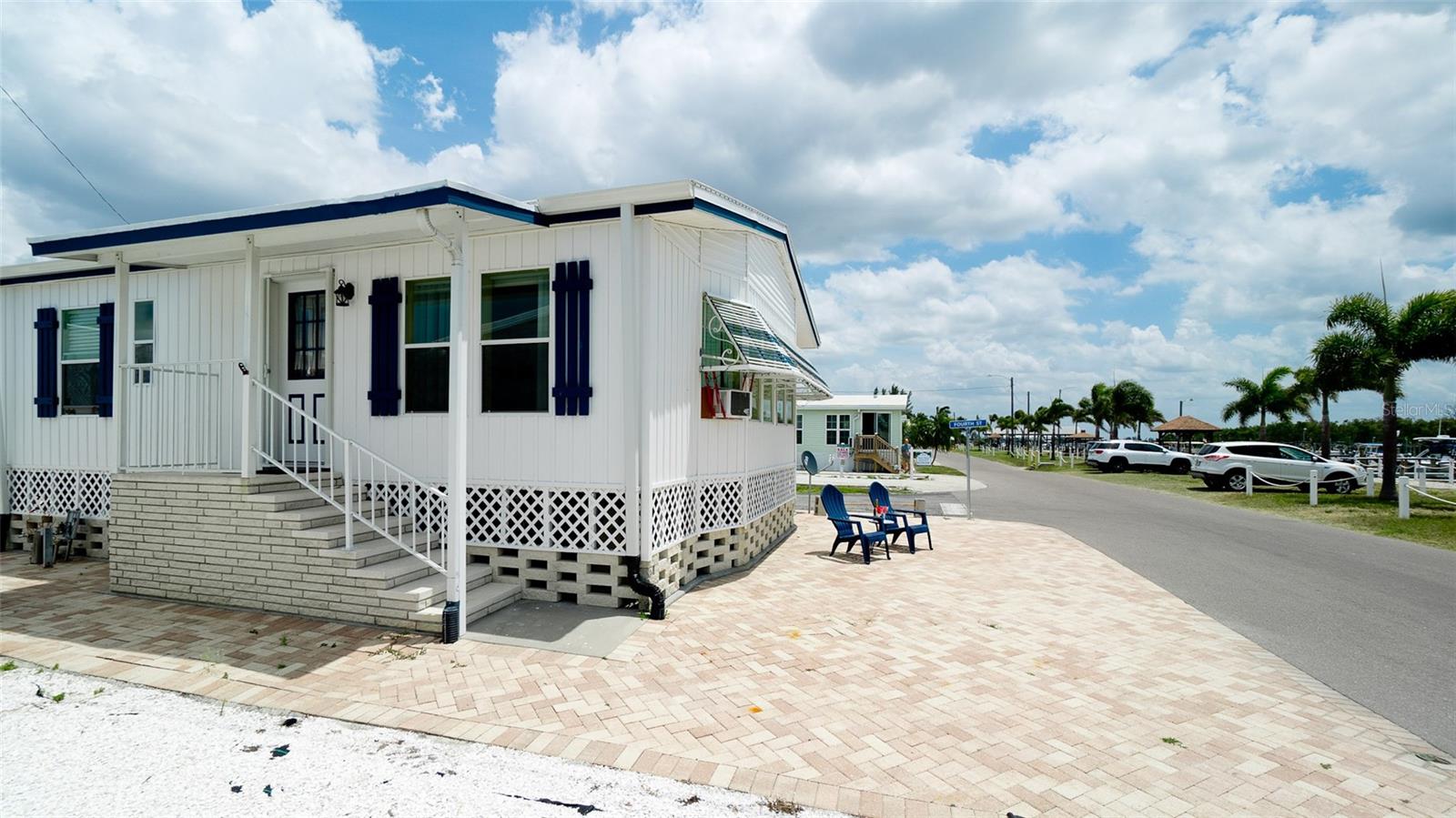 1 4TH ST, BRADENTON, FL, 34210