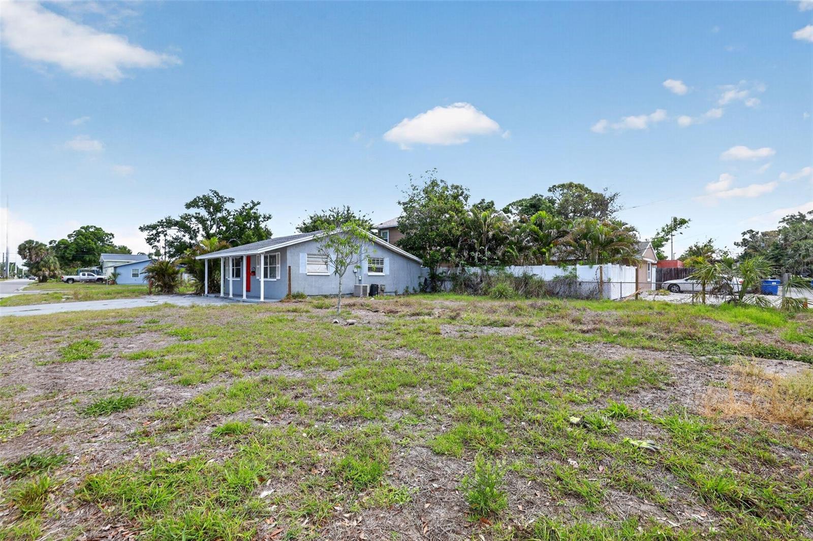 300 52ND ST S, ST PETERSBURG, FL, 33707