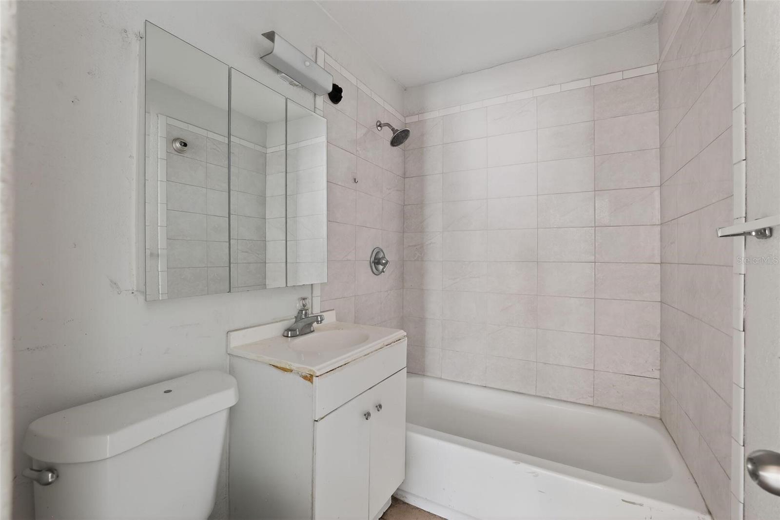 300 52ND ST S, ST PETERSBURG, FL, 33707