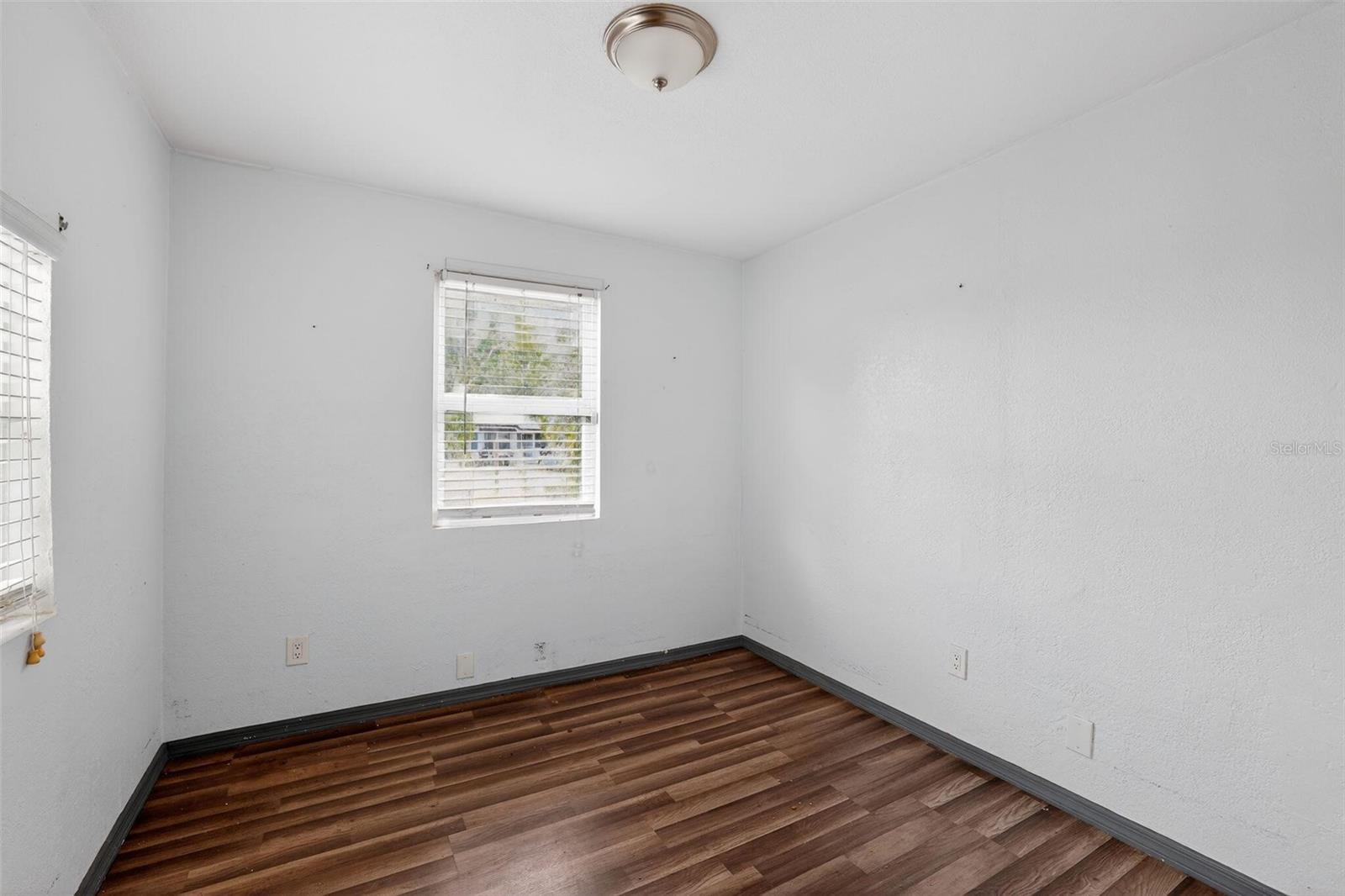 300 52ND ST S, ST PETERSBURG, FL, 33707