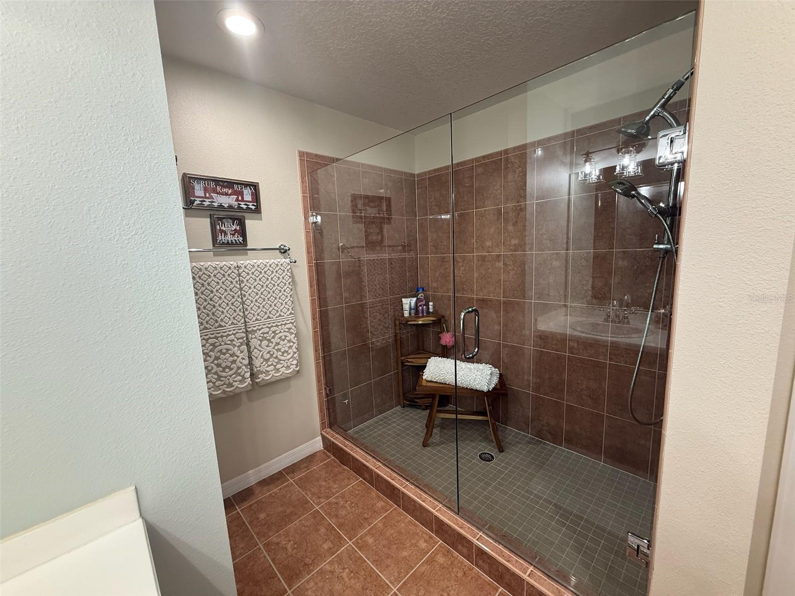 10067 GULF BLVD, TREASURE ISLAND, FL, 33706