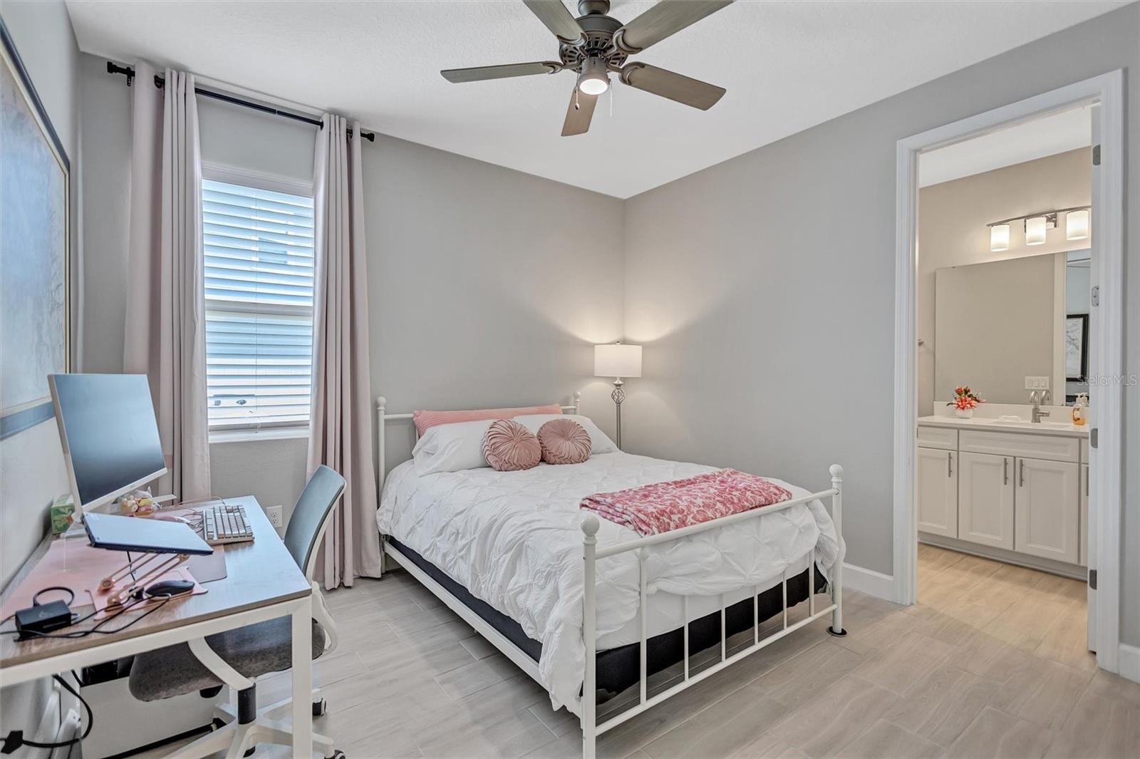 6339 DOLOSTONE DR, LAKELAND, FL, 33811