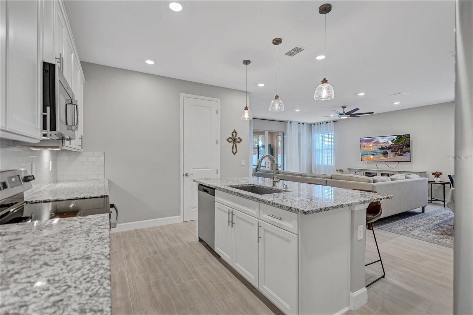 6339 DOLOSTONE DR, LAKELAND, FL, 33811