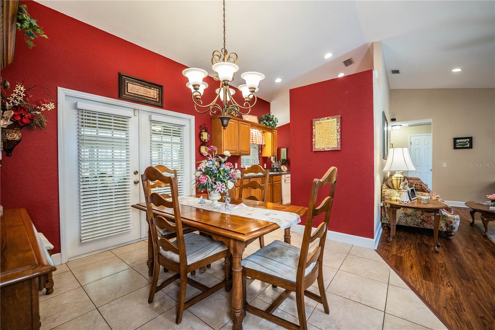 303 9TH ST NE, FORT MEADE, FL, 33841