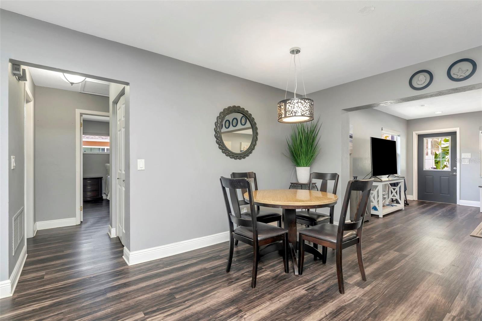 1424 STEWART BLVD, CLEARWATER, FL, 33764