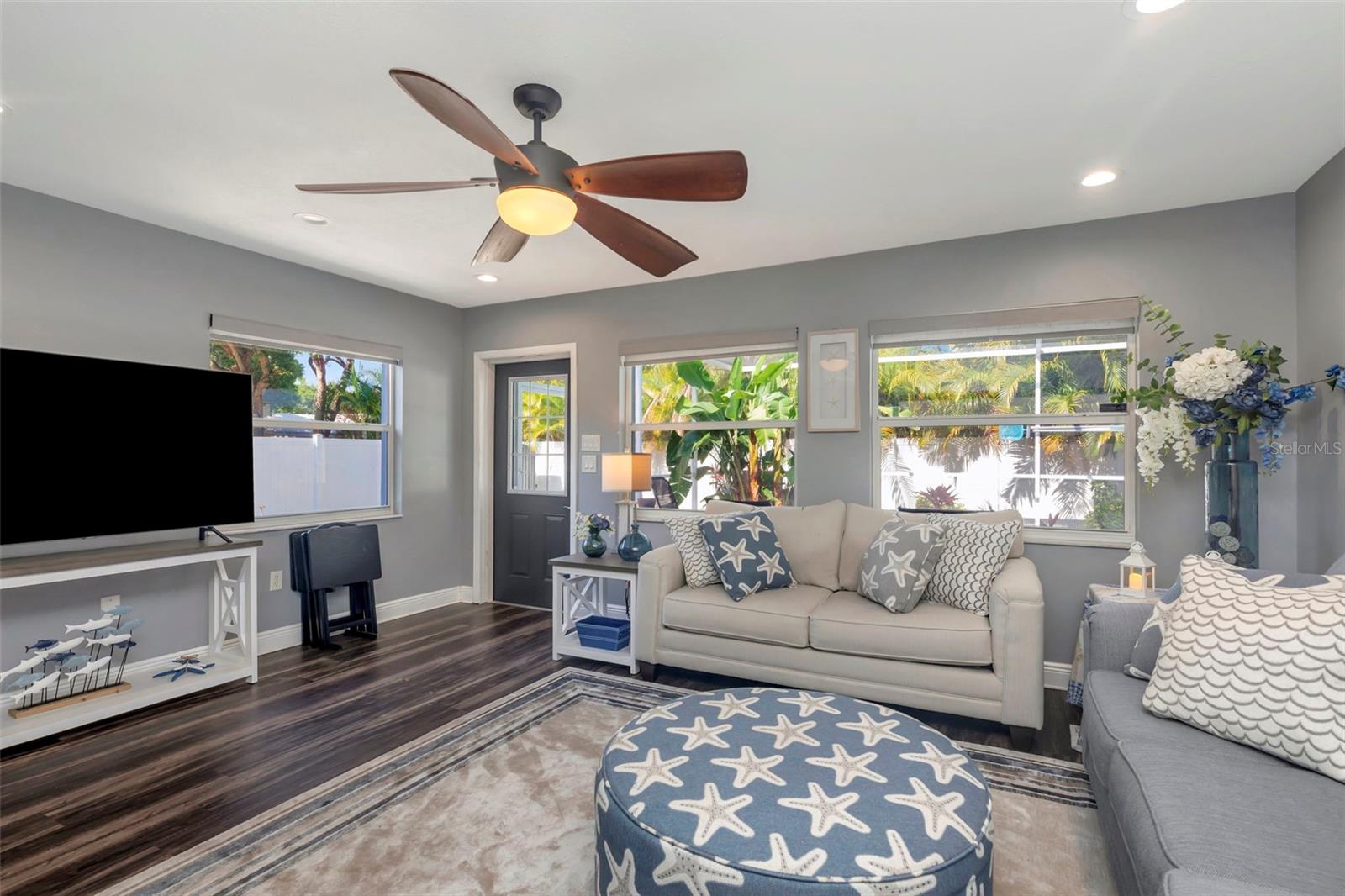 1424 STEWART BLVD, CLEARWATER, FL, 33764