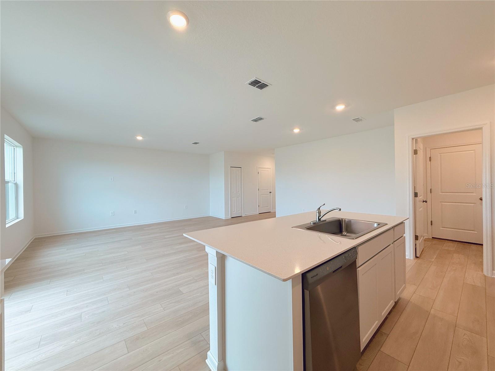 6481 DOMIZIO DR, WINTER HAVEN, FL, 33884