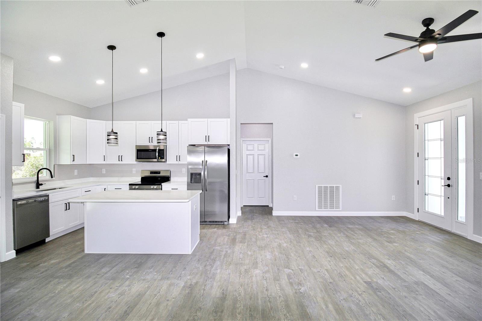507 VOLVO AVE, SEBRING, FL, 33872