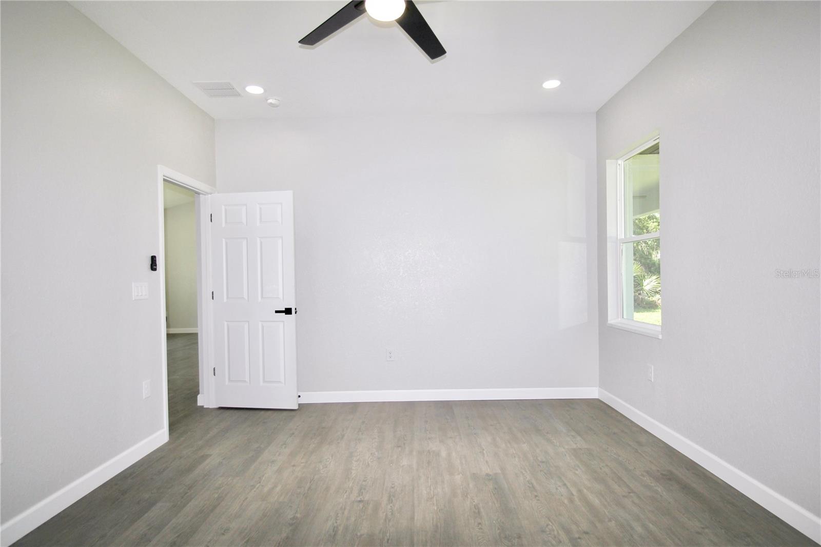507 VOLVO AVE, SEBRING, FL, 33872