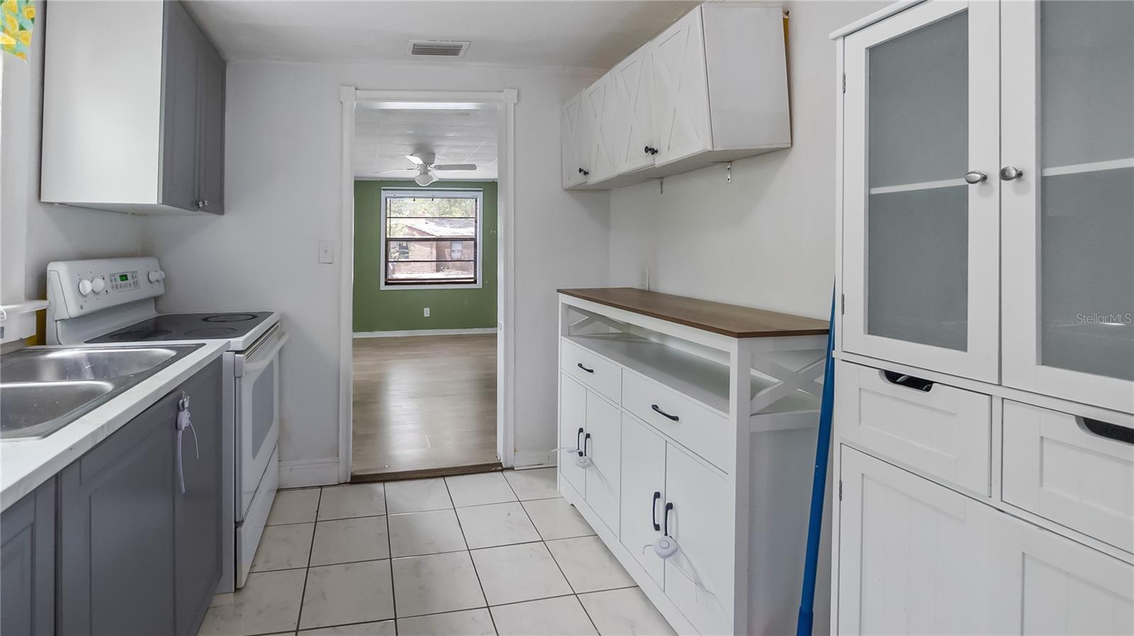 2201 DOLARWAY ST, SANFORD, FL, 32771