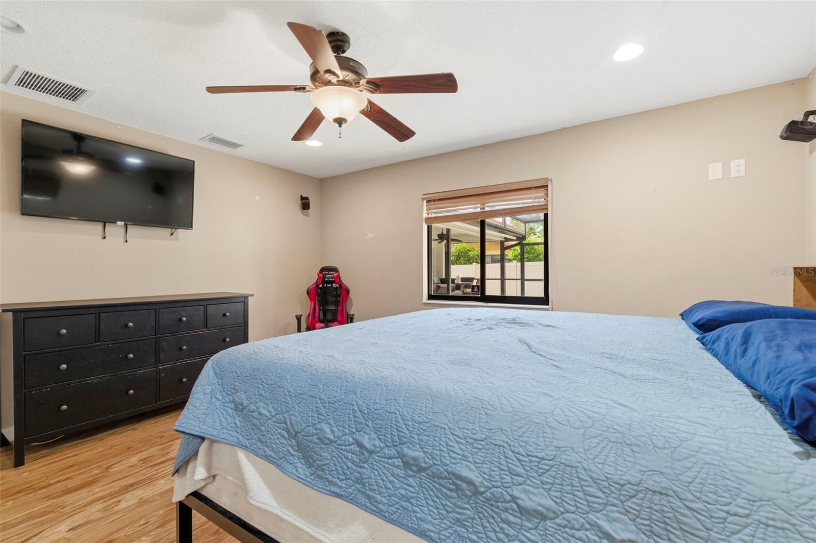 2418 ANTHONY AVE, CLEARWATER, FL, 33759