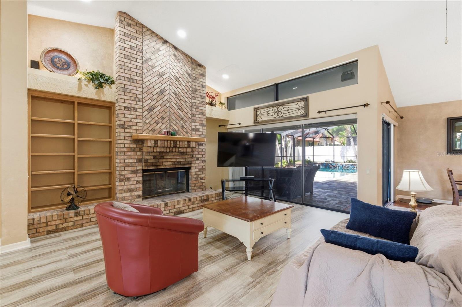 2418 ANTHONY AVE, CLEARWATER, FL, 33759