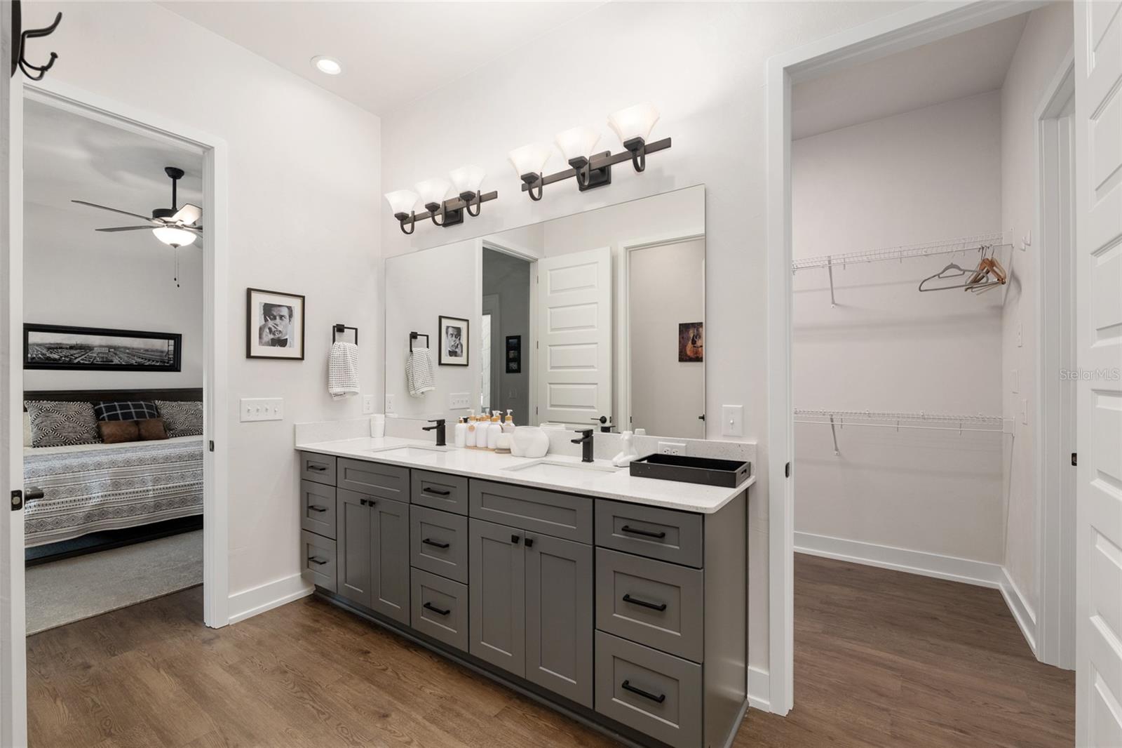 1016 NW 132ND BLVD, NEWBERRY, FL, 32669