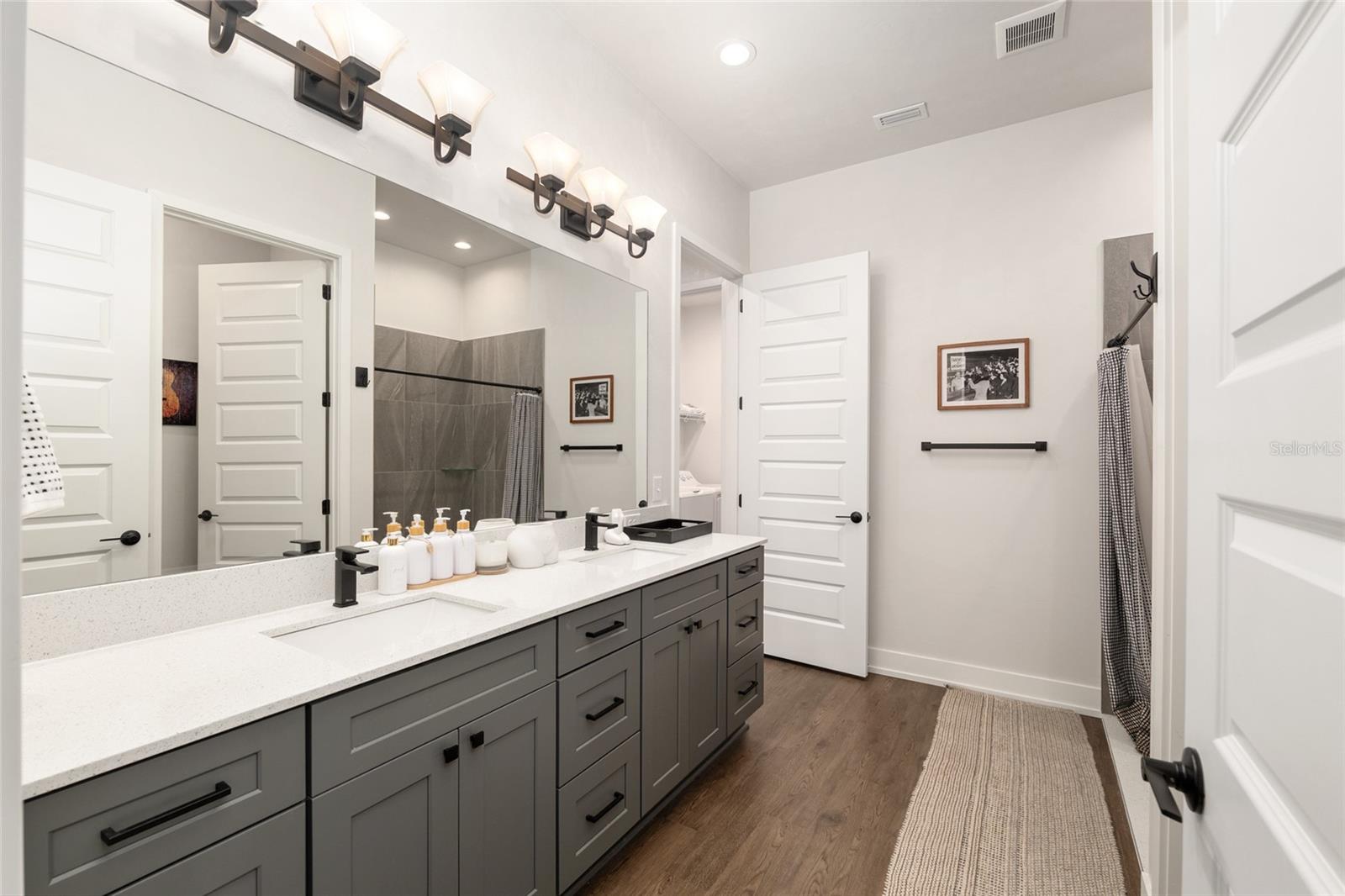 1016 NW 132ND BLVD, NEWBERRY, FL, 32669