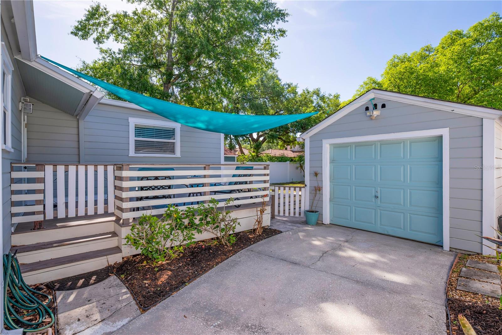 812 W CORAL ST, TAMPA, FL, 33602