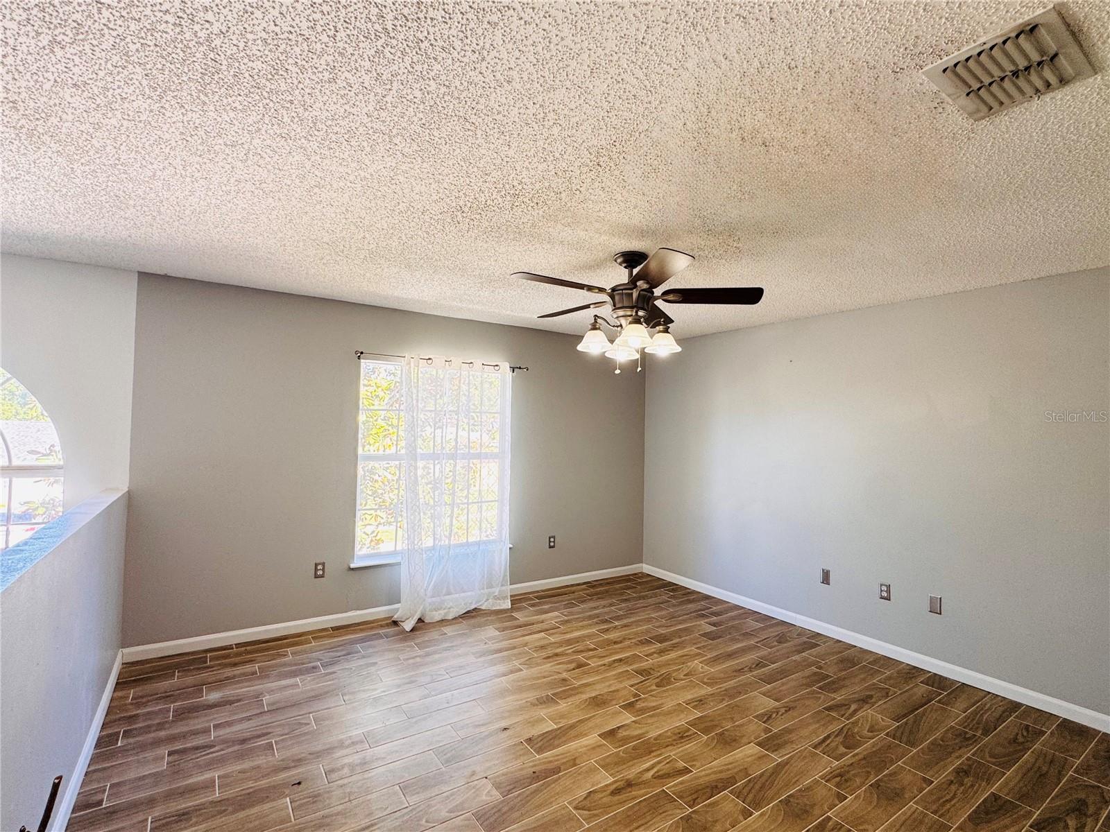 2050 CORNER GLEN DR, ORLANDO, FL, 32820