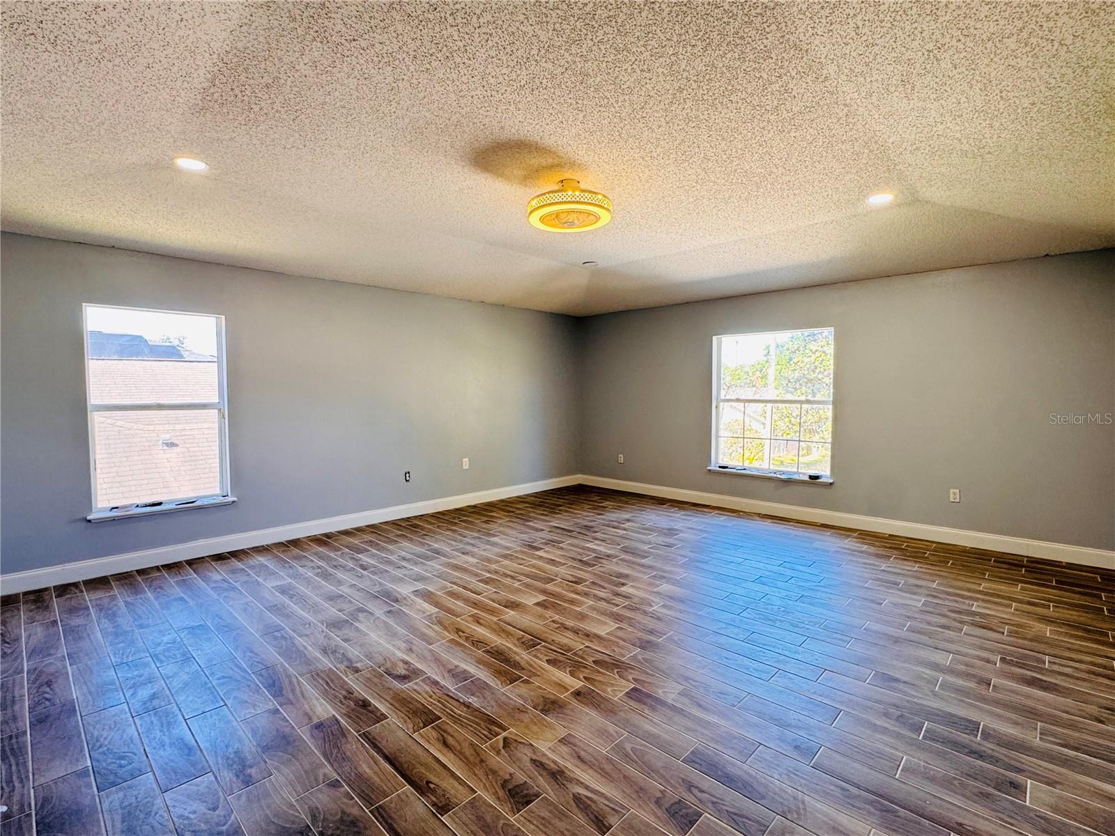 2050 CORNER GLEN DR, ORLANDO, FL, 32820