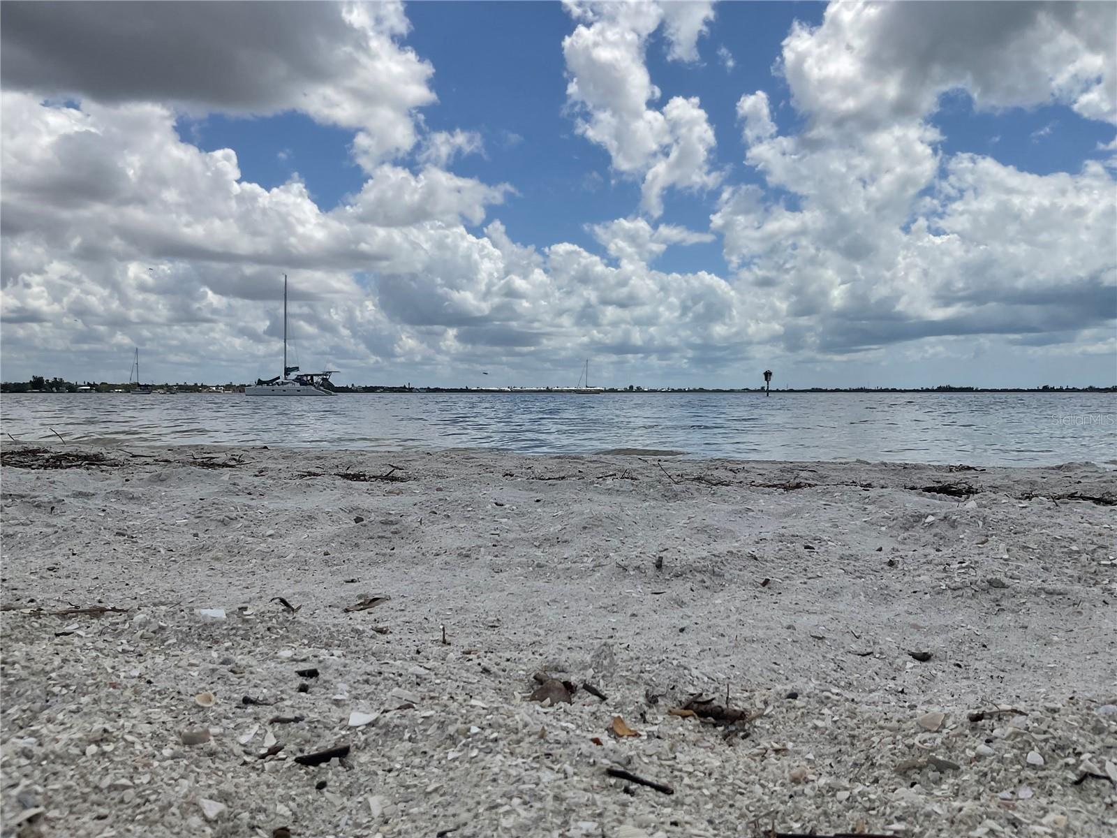 219 27TH ST W, BRADENTON, FL, 34205