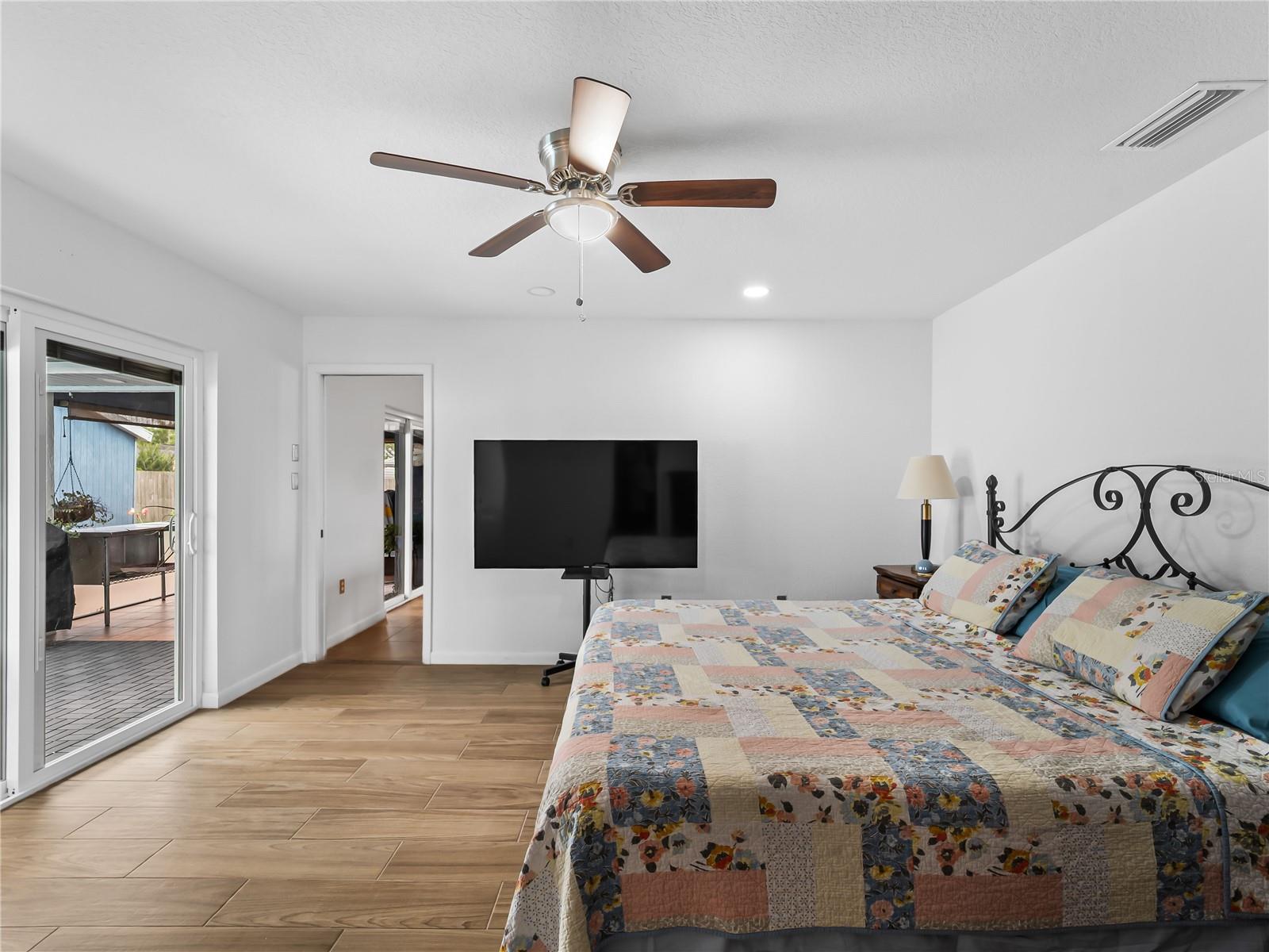 432 DELANEY ST, PORT CHARLOTTE, FL, 33954