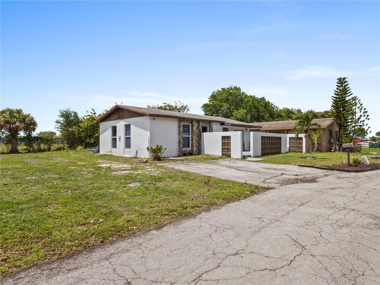 19244 NW 30TH CT, MIAMI GARDENS, FL, 33056