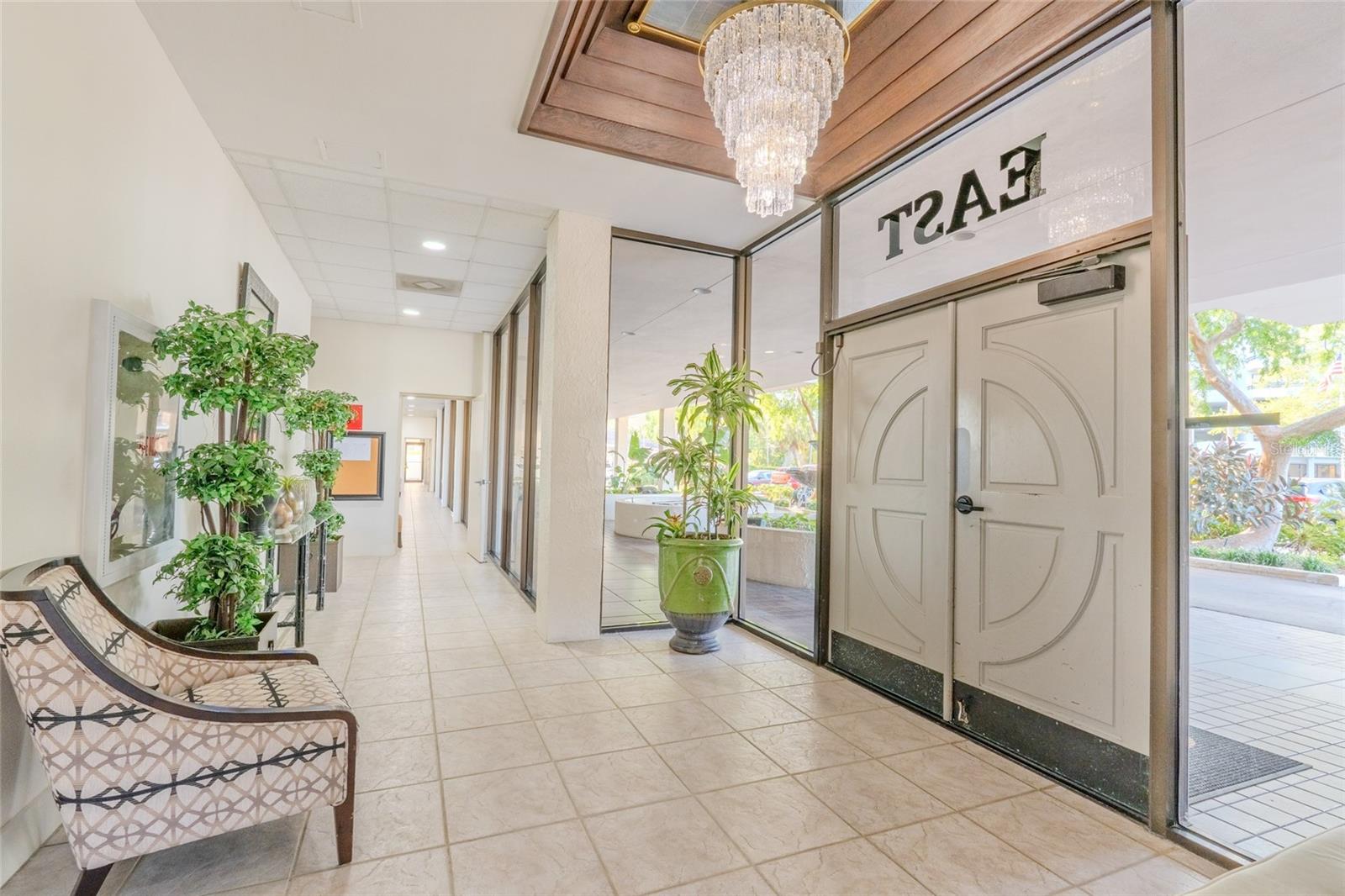 5700 MARINER ST #503A, TAMPA, FL, 33609