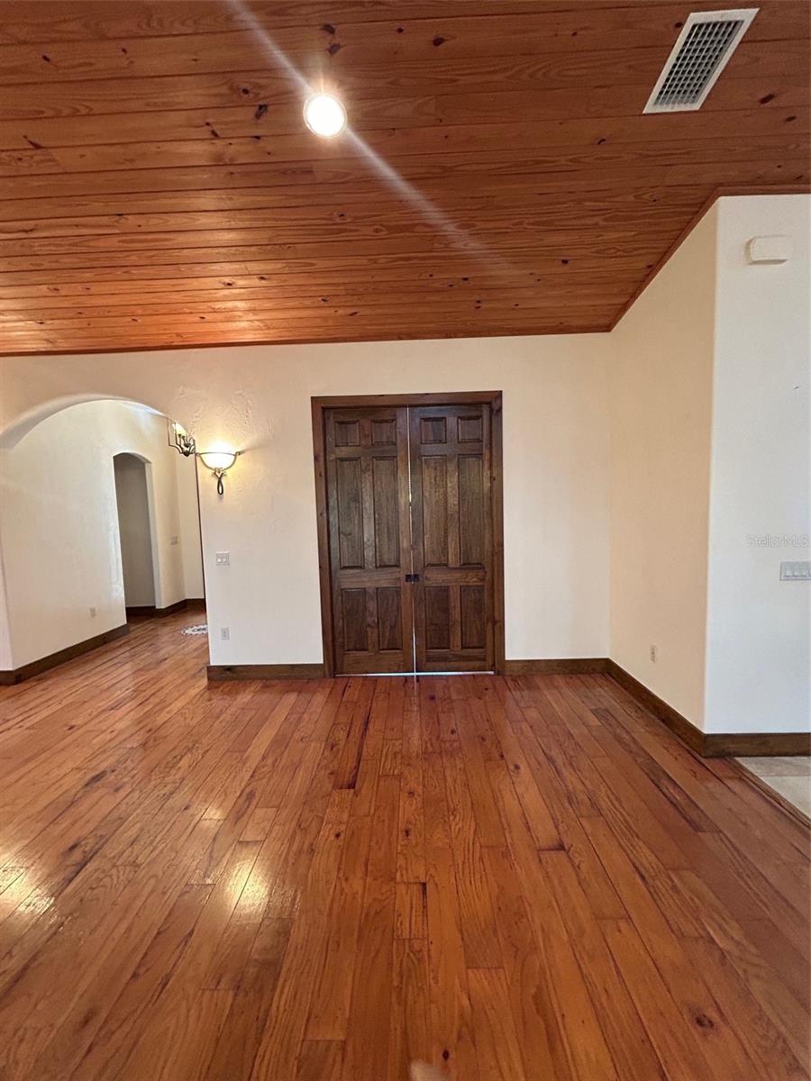 250 GARDEN ST, LAKE HELEN, FL, 32744