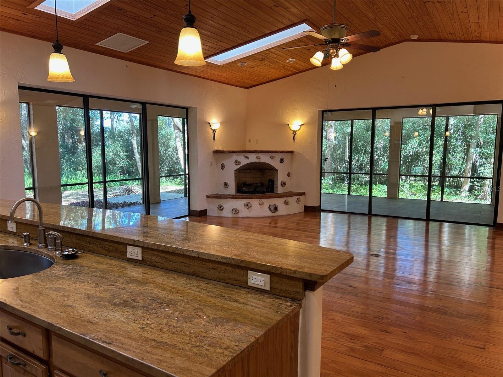 250 GARDEN ST, LAKE HELEN, FL, 32744