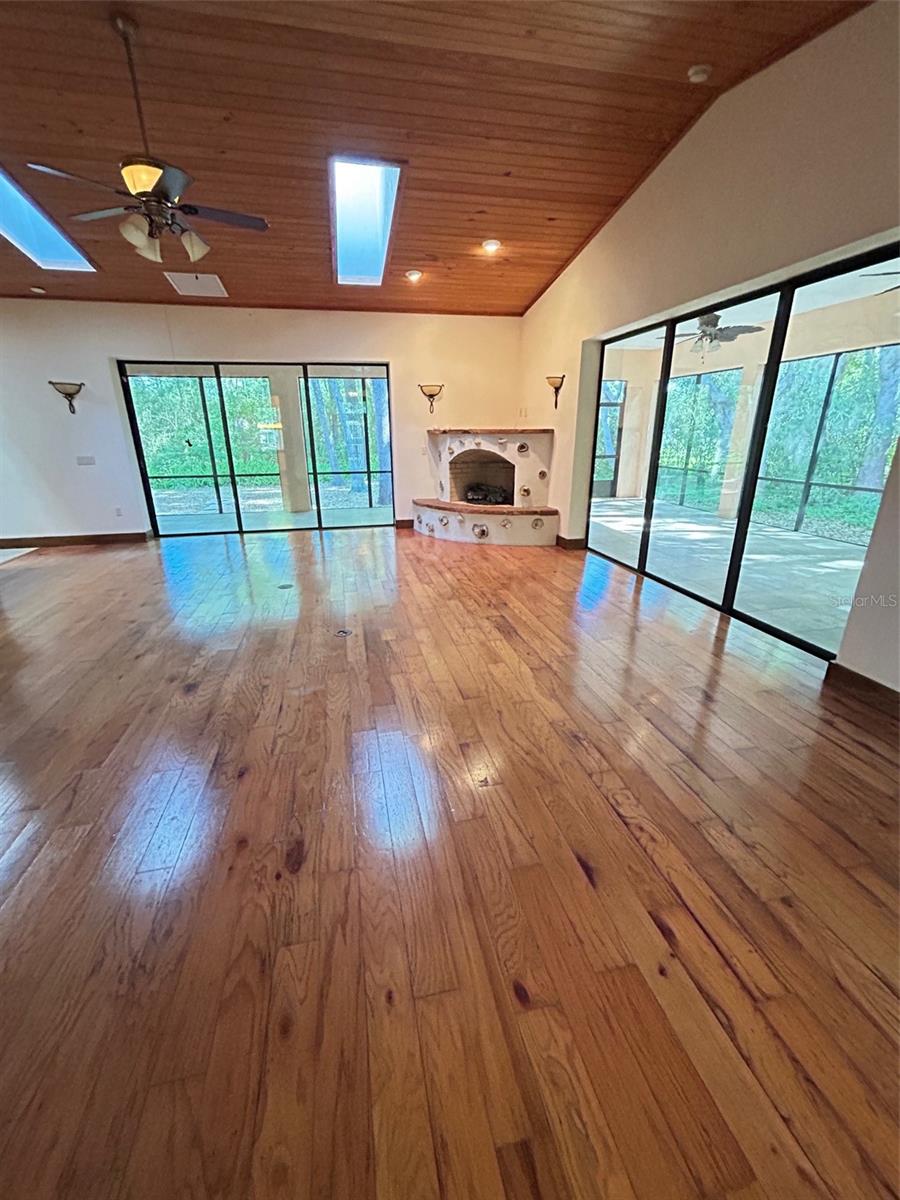 250 GARDEN ST, LAKE HELEN, FL, 32744