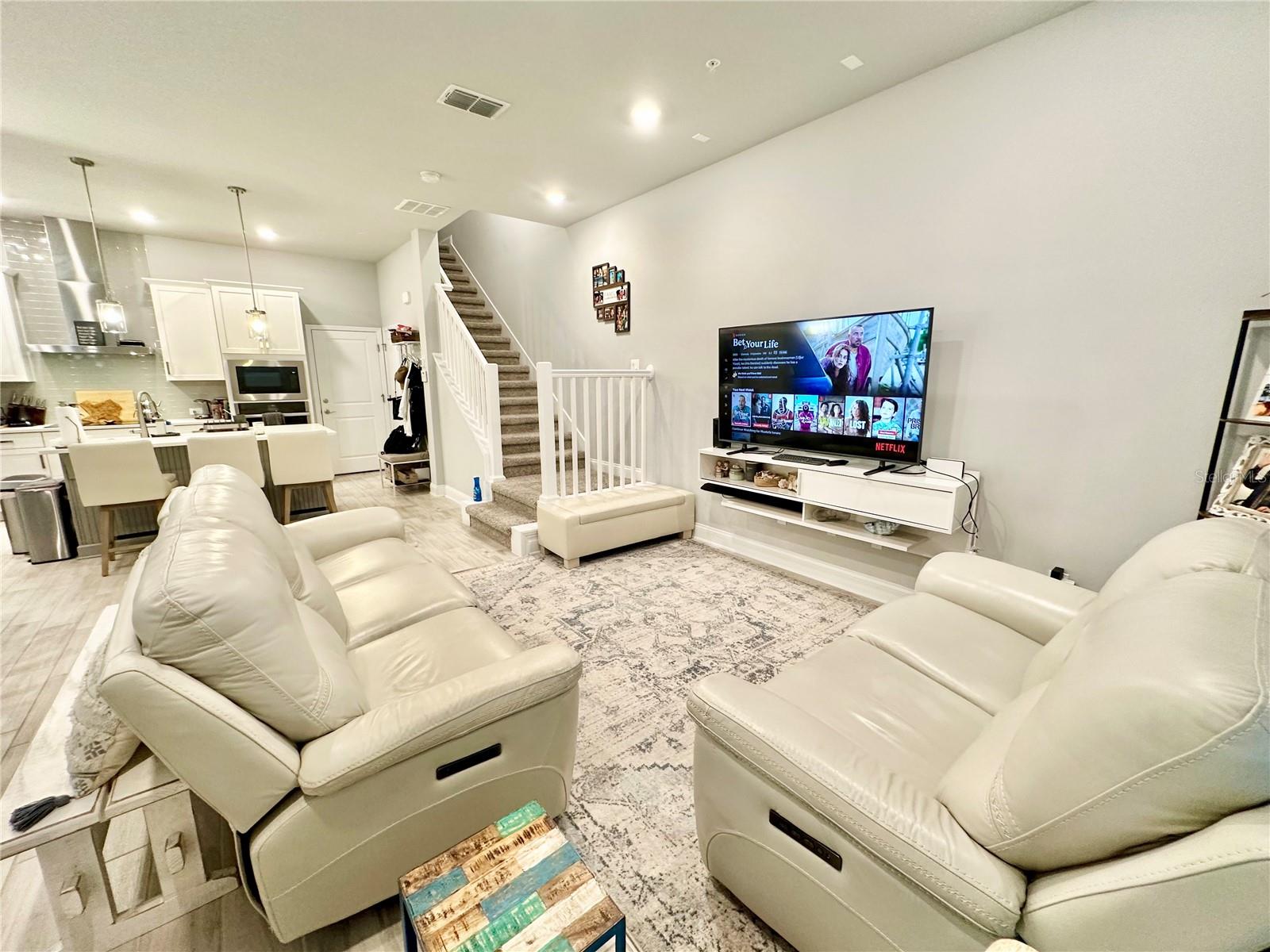 900 WILD DATE LN, LAKE MARY, FL, 32746