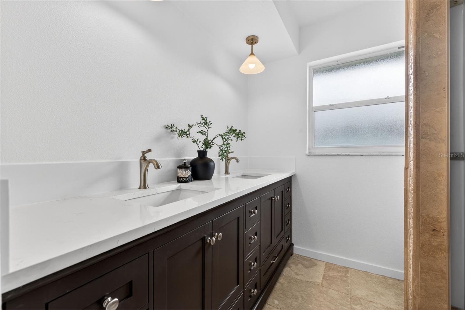 5200 14TH ST NE, ST PETERSBURG, FL, 33703