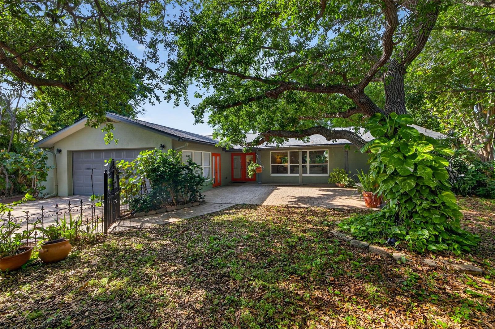 5200 14TH ST NE, ST PETERSBURG, FL, 33703