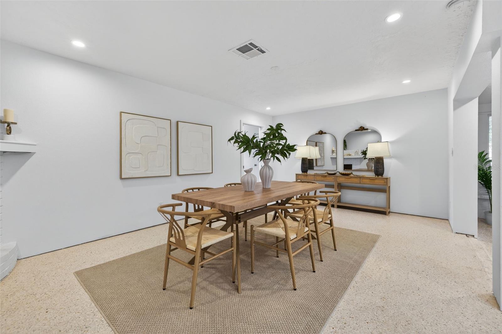 5200 14TH ST NE, ST PETERSBURG, FL, 33703