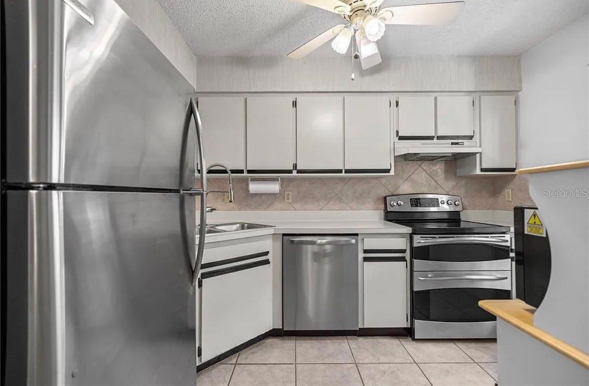 7294 CLOISTER DR #23, SARASOTA, FL, 34231