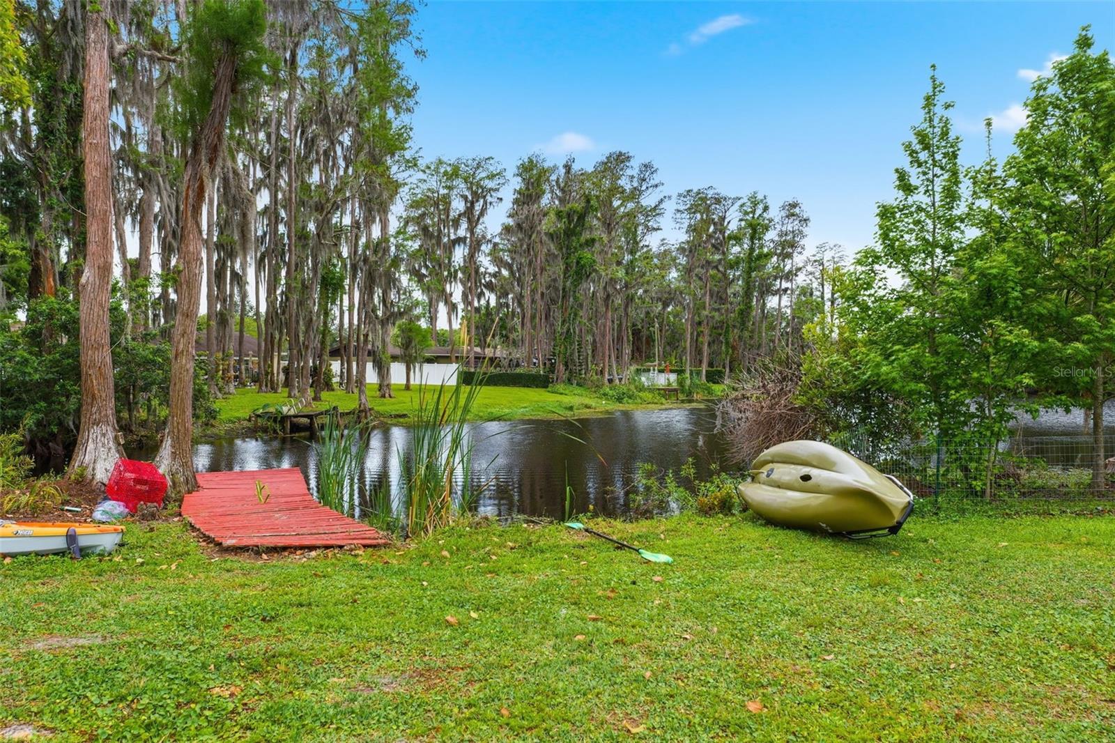 19003 CEDAR LN, LUTZ, FL, 33548