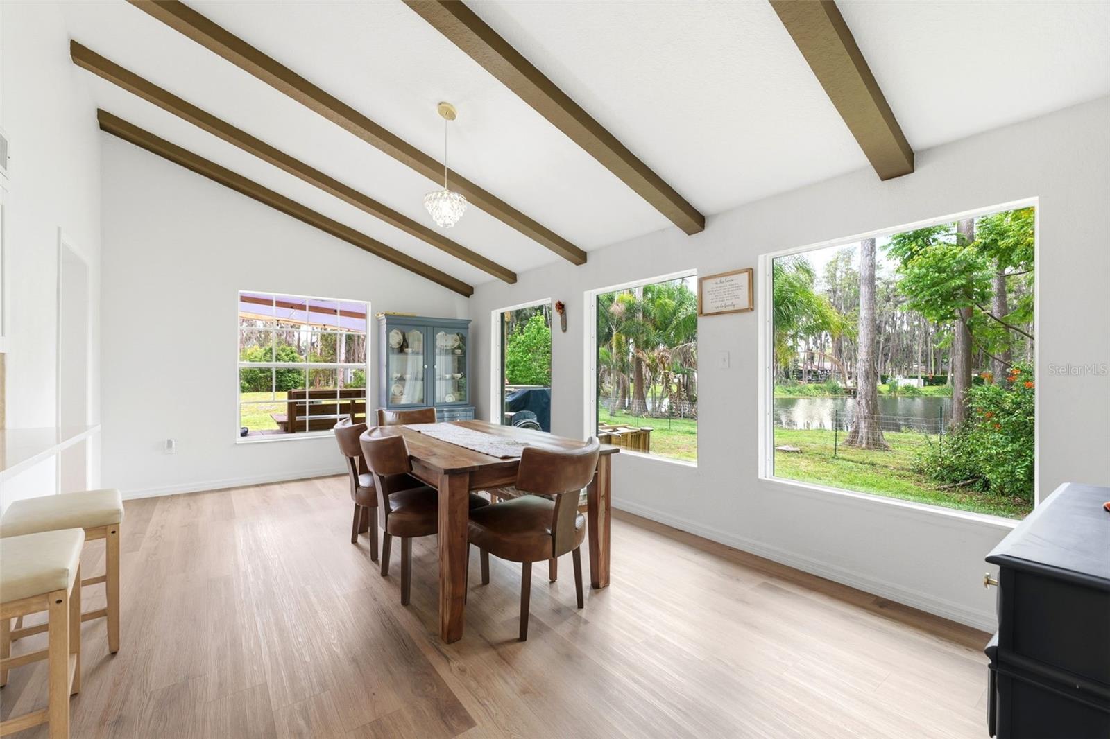 19003 CEDAR LN, LUTZ, FL, 33548