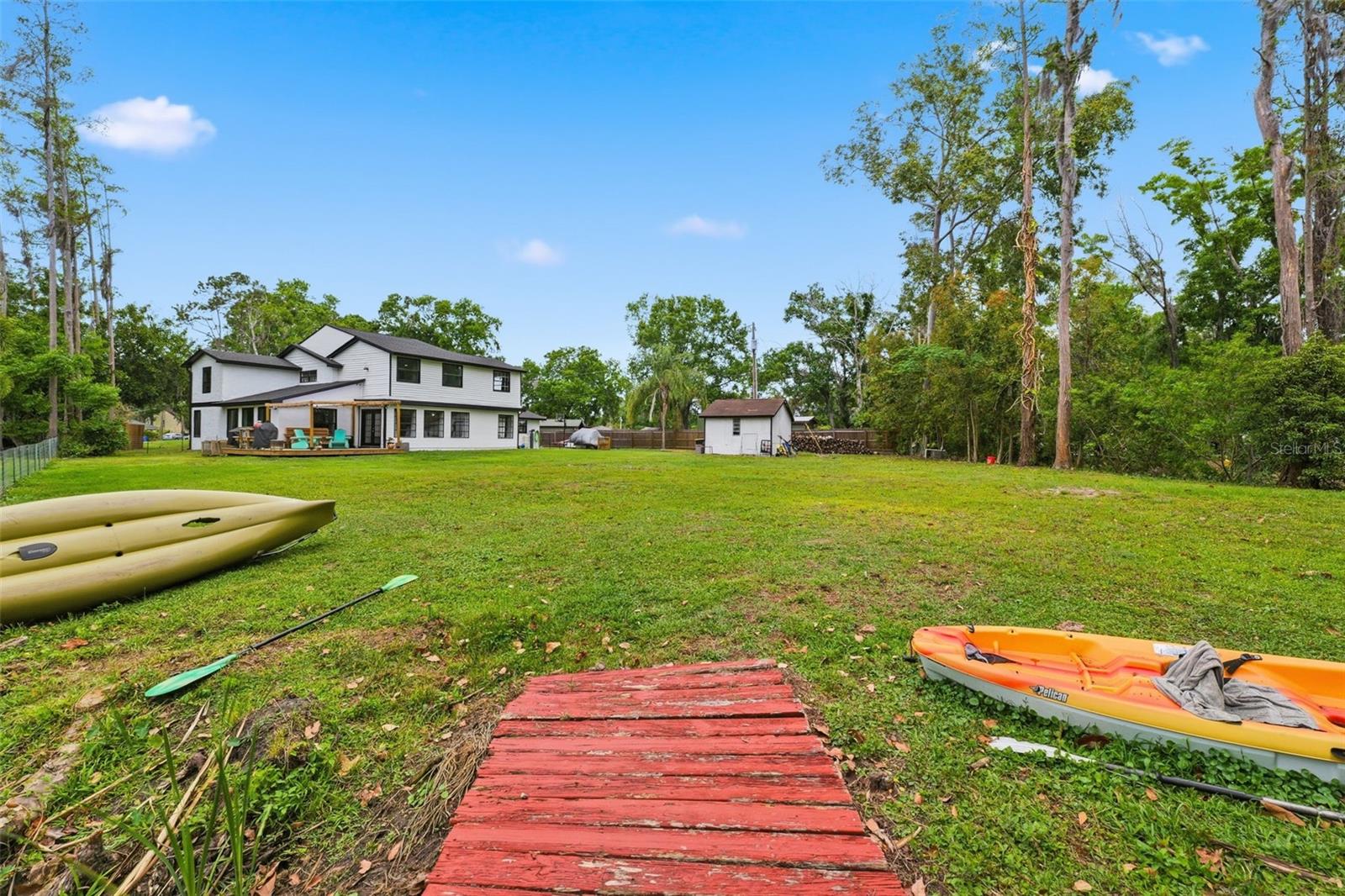 19003 CEDAR LN, LUTZ, FL, 33548