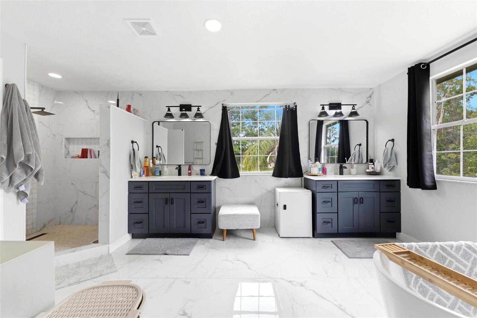 19003 CEDAR LN, LUTZ, FL, 33548