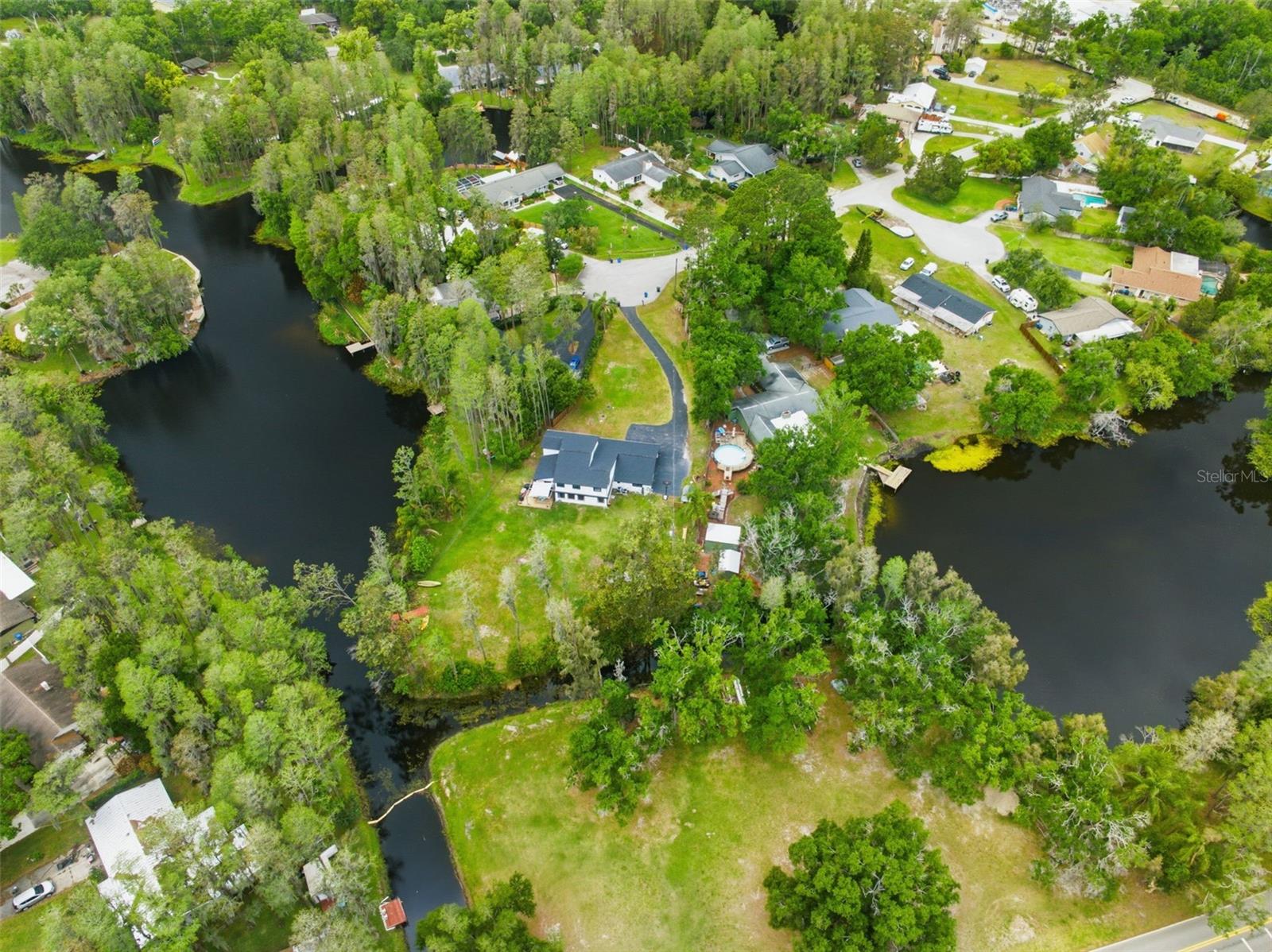 19003 CEDAR LN, LUTZ, FL, 33548