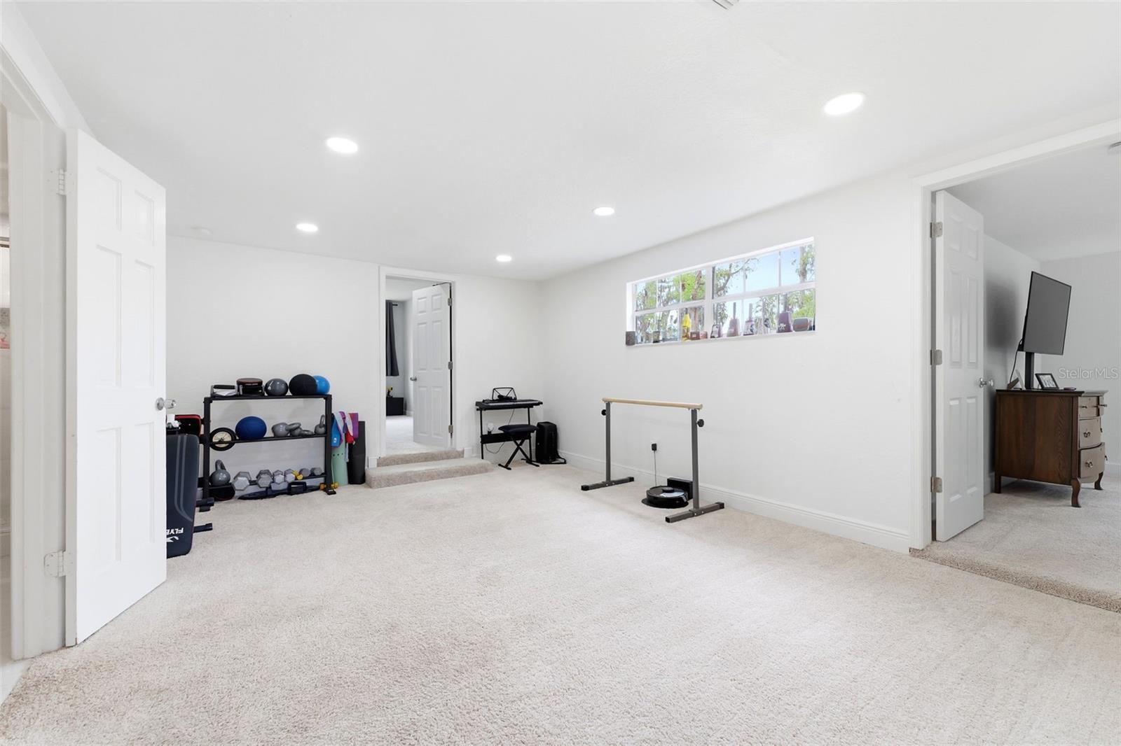 19003 CEDAR LN, LUTZ, FL, 33548