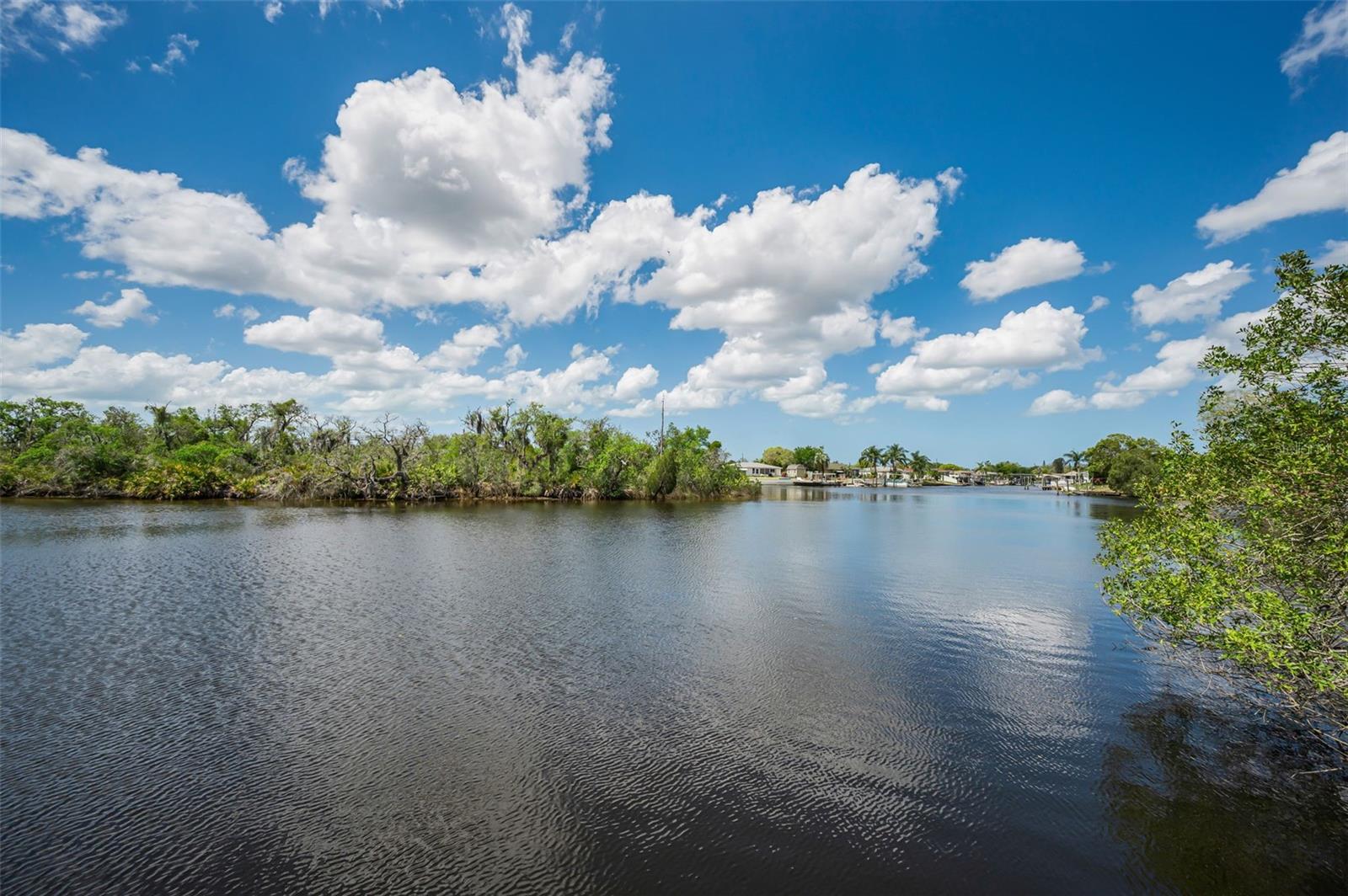 FLOTILLA, HOLIDAY, FL, 34690