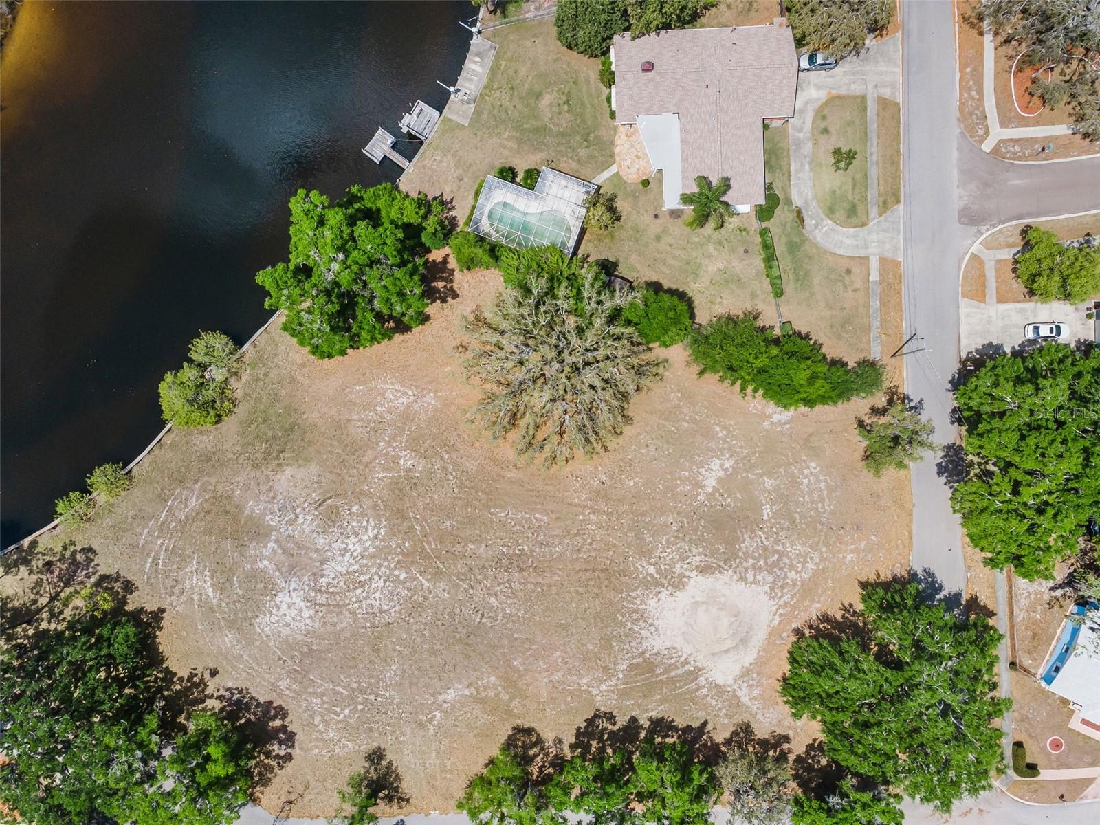 FLOTILLA, HOLIDAY, FL, 34690