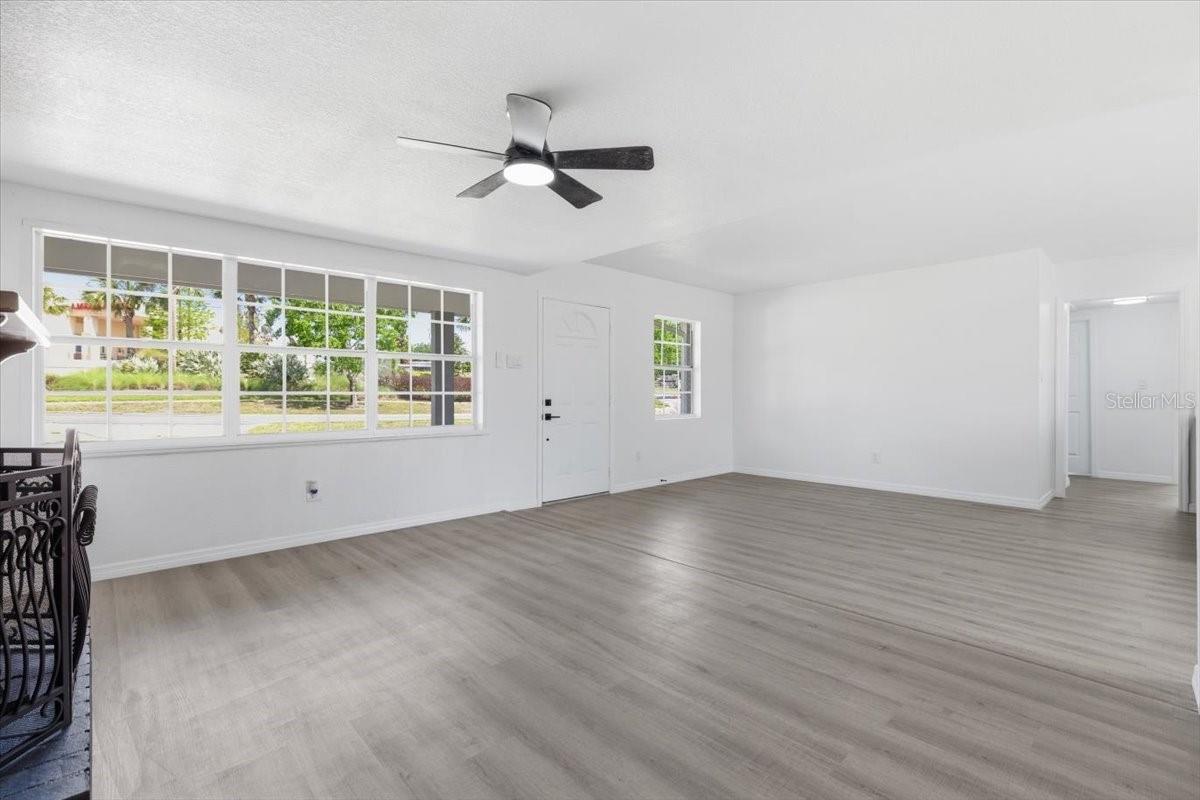 113 EASTWAY DR, LAKELAND, FL, 33803