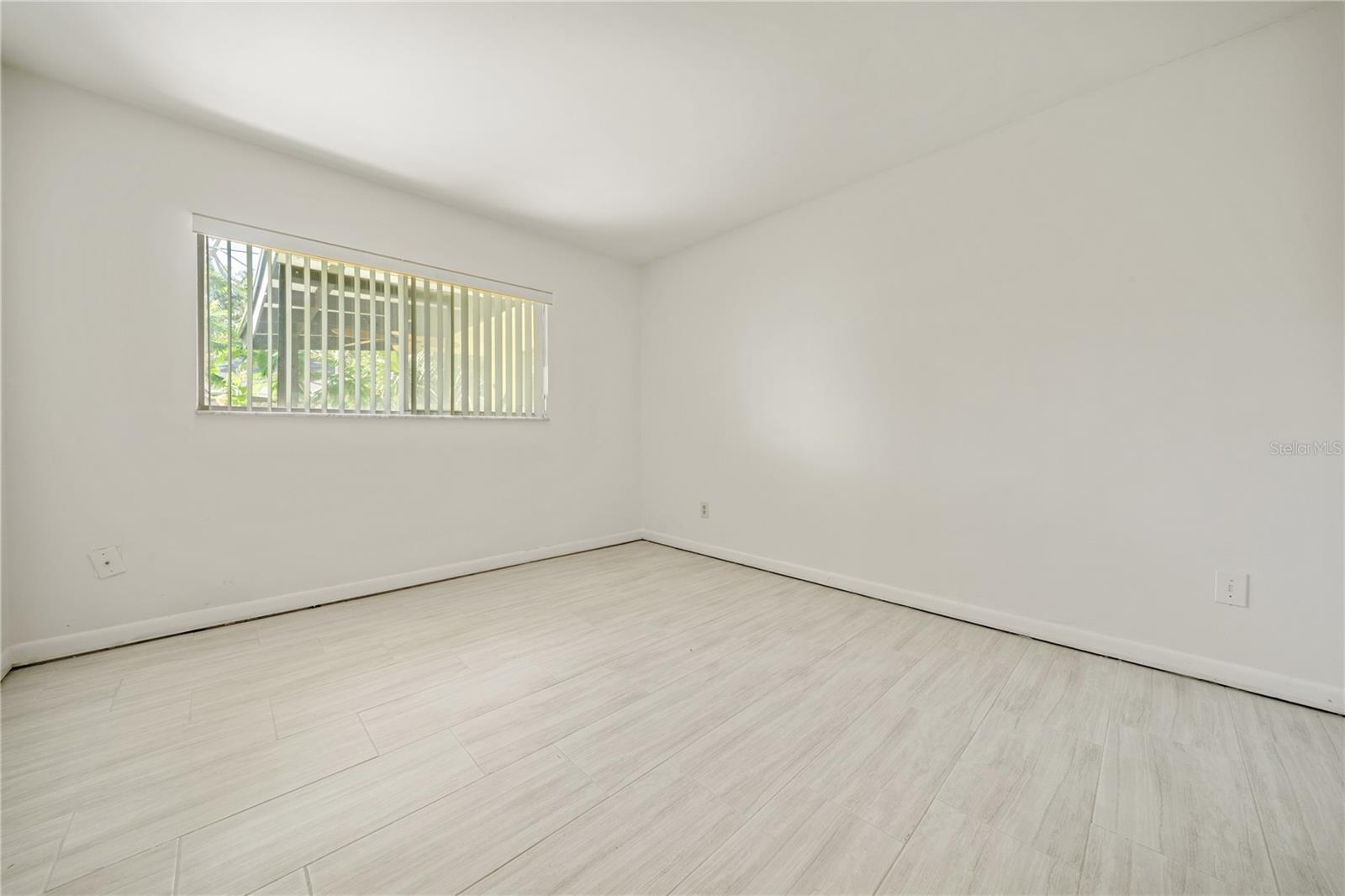 10403 LAKE CARROLL WAY, TAMPA, FL, 33618