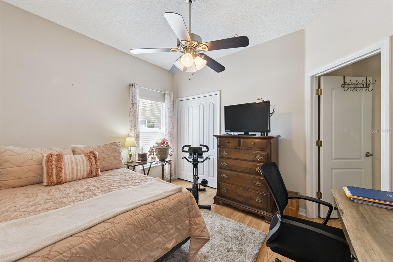 6220 N BELDON DR, MOUNT DORA, FL, 32757