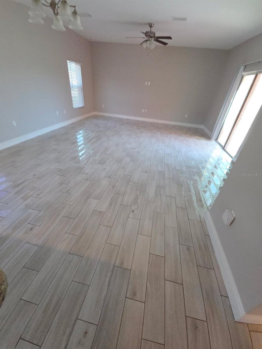 1327 SALISBURY DR, WINTER HAVEN, FL, 33881