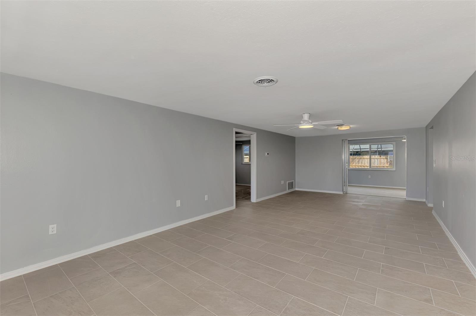 1316 S VENICE BLVD, VENICE, FL, 34293