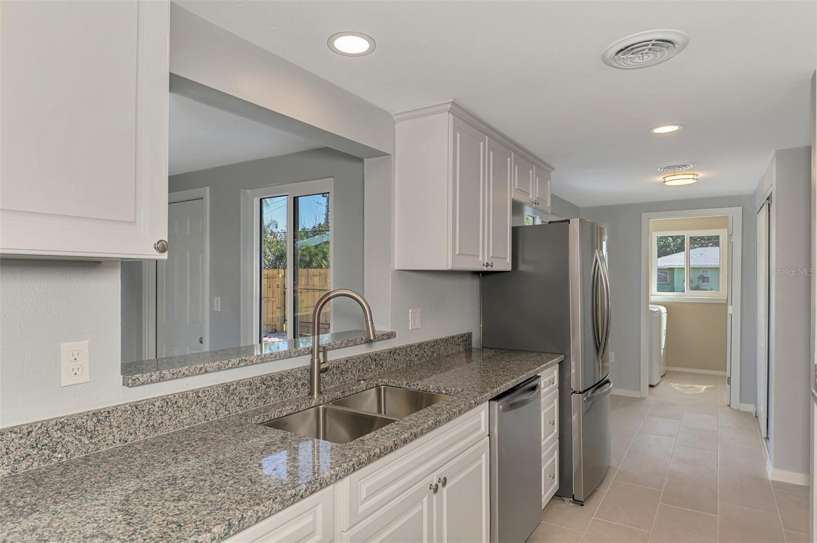 1316 S VENICE BLVD, VENICE, FL, 34293